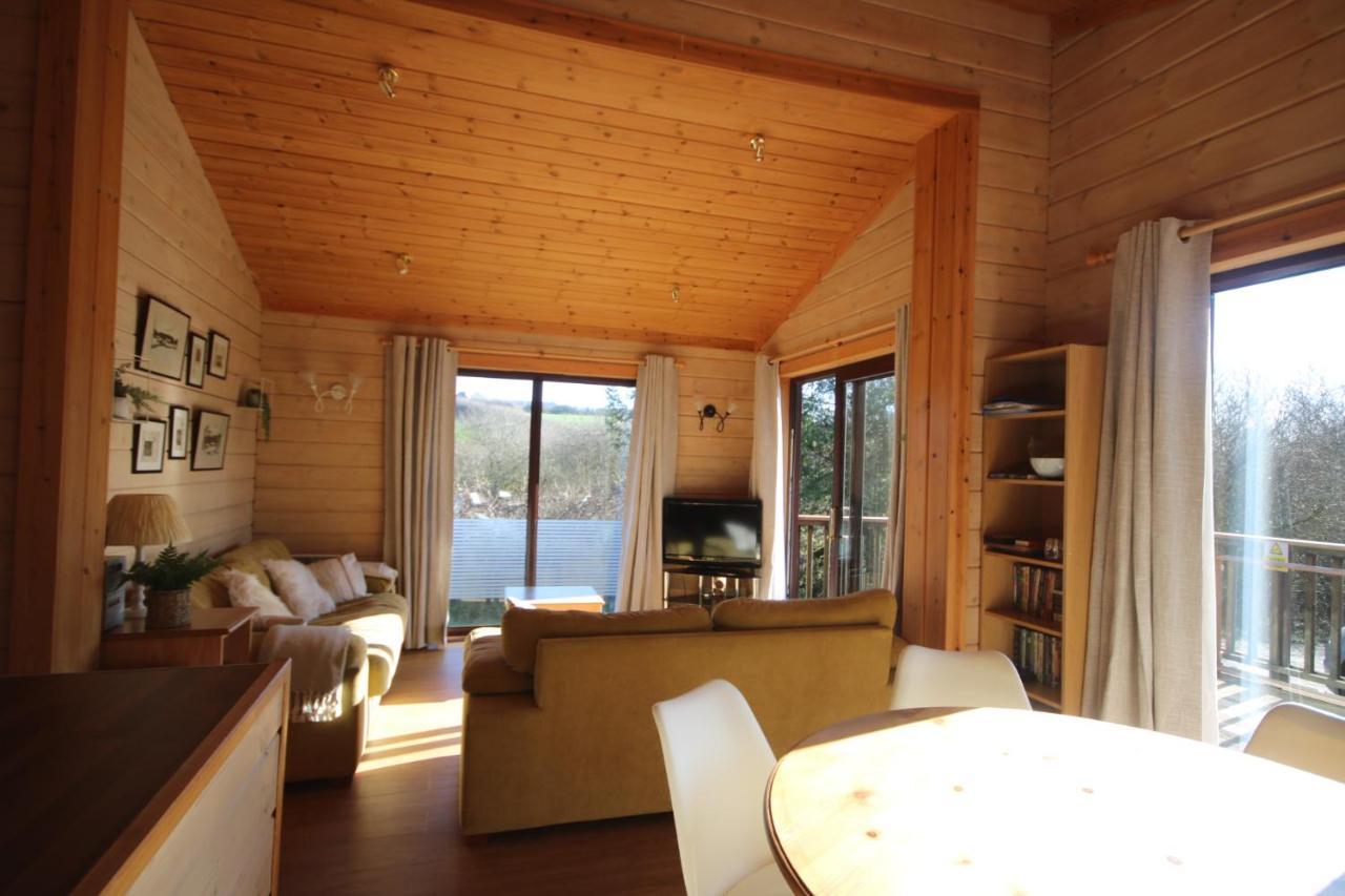 Hartland Hideaway Lodge Woolfardisworthy  Bagian luar foto